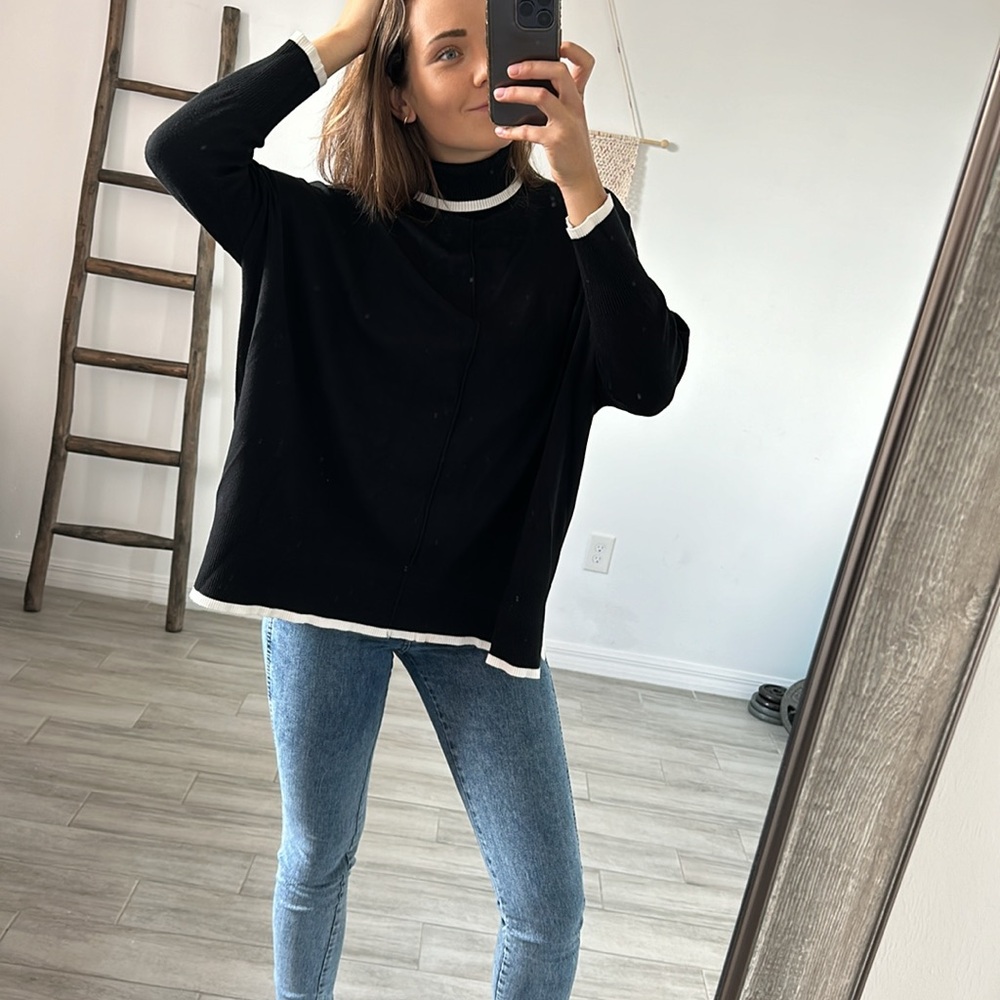 ADRIANNA PAPELL Tipped Turtleneck Sweater In Black/ Size Small